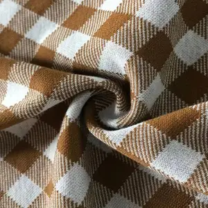 Vendita calda in filo tinto a quadri in poliestere Rayon Spandex TR elasticizzato tessuto a maglia Jacquard per indumento