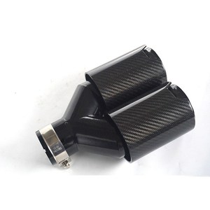 Tubo de <span class=keywords><strong>escape</strong></span> de doble salida, modelo en oferta adecuado para reacondicionamiento, fibra de carbono clásica, completamente negra, <span class=keywords><strong>tipo</strong></span> Y - Product Image 1