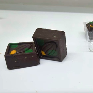 Vente directe d'usine Chocolat OEM Confiture de pistache Aliments sucrés solides Vente en gros Barre de chocolat Dubaï - Product Image 4