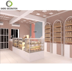 Aménagement intérieur de boulangerie au style rose, mobilier de boulangerie sur mesure, comptoir de présentation en verre pour l'aménagement de boulangerie, idées de décoration. - Product Image 2