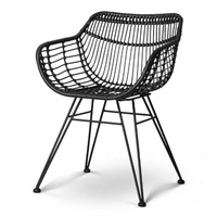 Modern Siyah Sentetik PE Rattan Yemek Sandalyesi Dış Mekan Bahçe Hasır Koltuk Cafe Restoran Metal Ayaklı Toptan