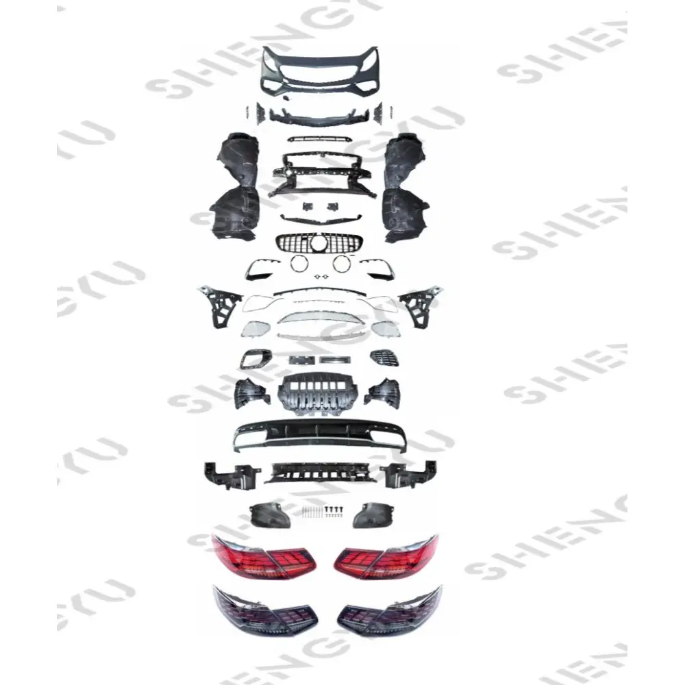 Kit carrosserie pour Mercedes Benz Classe S C217 jusqu'à AMG S65 avec pare-chocs avant arrière avec calandre, feux arrière