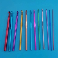 Sunloop PM08 2-8mm 12 Pièces Kit de Crochets Ergonomiques en Aluminium Portable Simple Ensemble d'Aiguilles à Tricoter Fil à Tricoter Multicolore