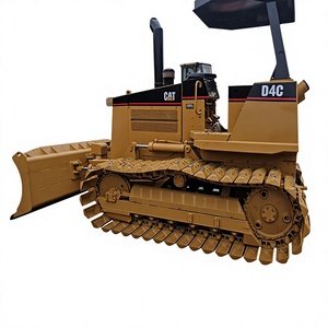 Bulldozer CAT D4C d'occasion, modèle 2008, poids 4000 kg, capacité de nivellement 4 m, excellentes performances, prix avantageux, à vendre - Product Image 1