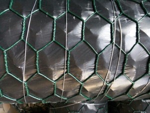 Grillage hexagonal en PVC galvanisé pour volailles, haute résistance, service de découpe sur mesure - Product Image 6