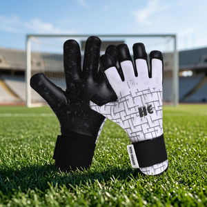 Nouveaux Gants de Gardien de But Professionnels en Latex Contact Lisse pour l'Entraînement de Football, avec Impression Silicone au Dos et Paume en Aqua Latex - Product Image 3