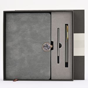 Ensemble de boîte-cadeau de carnet en cuir PU minimaliste gris |   Journal de bureau personnalisé avec stylo pour les notes de réunion, papeterie de direction - Product Image 6