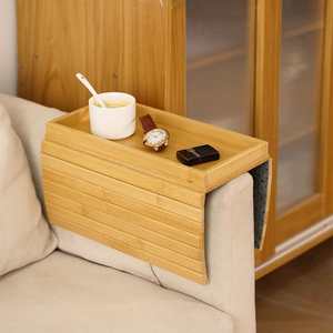 Plateau d'accoudoir en bambou avec porte-gobelet pour position centrale du canapé, couleur originale - Product Image 3
