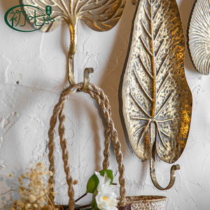 Vintage Metal <b>Leaf</b> <b>Wall</b> <b>Decor</b> Hanging Ornament Antique Gold Color Home <b>Decor</b> Wedding Prop - Product Image 4