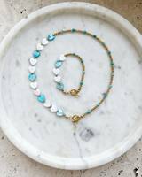 Vente en gros de chaîne à maillons collier de perles quartz pendentif en forme de cœur en pierre naturelle à la mode crochet géométrique bijoux pour femmes