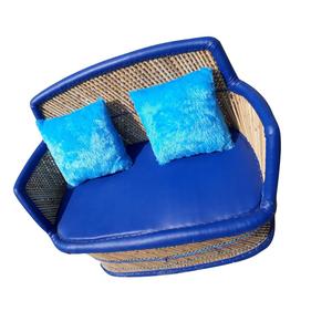 Sofá de cuero de bambú de diseño moderno de fábrica 2024 con cojín azul para salón bar restaurante Hotel jardín sala de estar sofás de jardín - Product Image 2