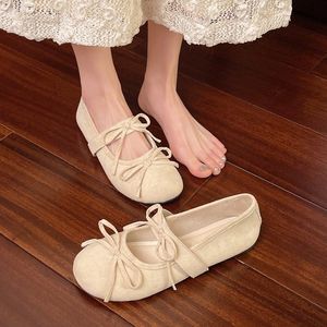 2025 francese Vintage Bow Mary Jane scarpe da <span class=keywords><strong>donna</strong></span> <span class=keywords><strong>rosse</strong></span> eleganti Sexy coreane scarpe da bambola <span class=keywords><strong>ballerine</strong></span> scarpe Casual da <span class=keywords><strong>donna</strong></span> - Product Image 3