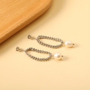 Pendientes de Perlas de Acero Inoxidable con Baño de Oro de 18K, Joyería Plateada de Moda, Resistentes al Agua, Personalizadas OEM para Chicas - Product Image 6