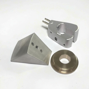Servicio de mecanizado CNC personalizado, componente de fresado, mecanizado de <span class=keywords><strong>Metal</strong></span>, fabricación Oem Cnc, piezas de <span class=keywords><strong>Metal</strong></span> OEM mecanizadas CNC de aluminio - Product Image 1