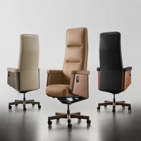Chaise de bureau de direction en cuir à dossier haut avec accoudoirs en bois décoratifs et base pivotante pour mobilier de bureau de luxe