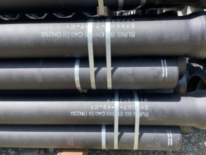Tuyau en fonte ductile chinoise à double bride avec surface lisse, bride à joint plat, moulé, 12 mm PN16 pour systèmes d'alimentation en eau et <span class=keywords><strong>de</strong></span> drainage - Product Image 1