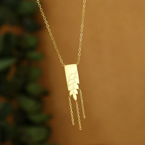 Collier pendentif en forme d'épi de blé avec pompon, en acier inoxydable 316L plaqué or 18 carats, résistant à l'eau et inaltérable, avec logo personnalisé, pour femme - Product Image 1