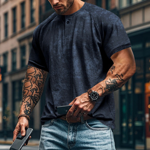Kaus pria <span class=keywords><strong>Vintage</strong></span> musim panas desain baru 2025 kaus lengan pendek olahraga Gym Amerika kualitas tinggi kasual longgar modis OEM - Product Image 2