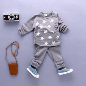 Vente flash - Ensemble t-shirt et pantalon pour garçons - Vêtements pour enfants - Liste de prix - Product Image 2