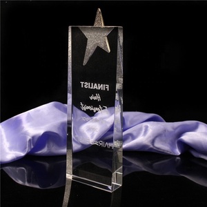 Venta al por mayor superventas personalizado estrella impresa cristal promocional trofeo Cricket deportes ganador cristal trofeo para ganador - Product Image 4