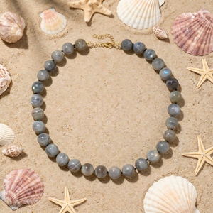 <span class=keywords><strong>Collana</strong></span> Estiva Personalizzata con Perle <span class=keywords><strong>di</strong></span> <span class=keywords><strong>Pietra</strong></span> Lunare Naturale e Chiusura in Acciaio Inossidabile, <span class=keywords><strong>Collana</strong></span> Minimalista Estiva da Donna - Product Image 3