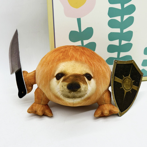 Peluche Meme 'Cosa fa il cane?' Virale, Peluche Cane 'Il mio coltello e il mio scudo', Animale di peluche divertente - Product Image 5