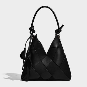 2026高品质定制复古奢华手袋编织PU皮革流浪包设计师女式单肩包 - Product Image 5