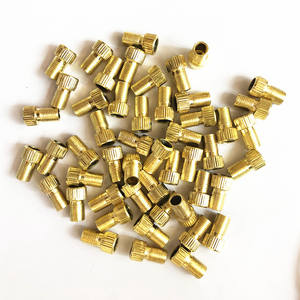 Adaptateur de valve en cuivre français vers américain pour réparation et remplacement de chambre à air de vélo, en métal jaune - Product Image 4