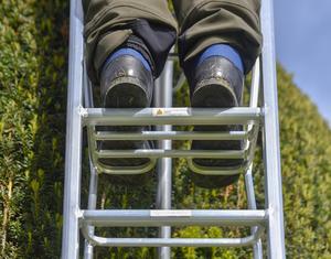 Aluminum <strong>Tripod</strong> Folding Step <strong>Ladder</strong> with 6 Steps 150kgd Load Capacity 300cm Open Size for Orchard Harvesting and Agriculture - Product Image 6