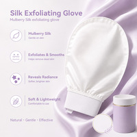 Gant exfoliant neuf en tissu mélange de soie et de viscose pour une exfoliation profonde et l'élimination des peaux mortes