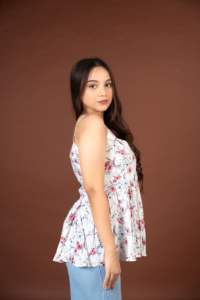 Exclusivo Meher Blush Garden, Blusa para Mujer Estilo Peplum, Tejido Transpirable, Sin Arrugas, Secado Rápido, para Fiestas, Oficina y Uso Diario - Product Image 5