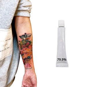 Productos al por mayor para el cuidado posterior del tatuaje: Crema natural para tatuajes de 10G, 30G, 50G y Crema en polvo para tatuajes al 79.9% para uso permanente en maquillaje. - Product Image 2