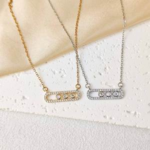 MW Chic <span class=keywords><strong>Collier</strong></span> à pendentifs en forme de trombone avec pavé de zircons et épingle de sûreté sur chaîne en acier inoxydable - Product Image 2