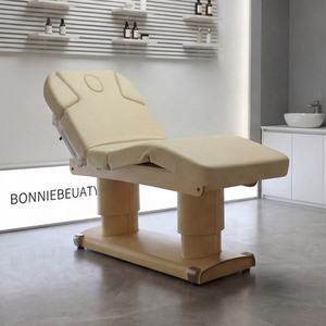 Cama de Pared de Madera Blanca con Tapicería de Cuero BonneBeauty, Sofá Cama, Sofá Spa - Product Image 1