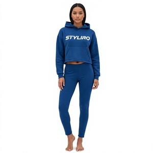 Sweat-shirt court à capuche pour femme en coton et fibre de bambou bleu, avec logo frontal, poches et manches classiques, idéal pour l'automne - Product Image 1