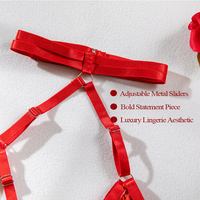 2026 Meilleures ventes Lingerie sexy : Soutien-gorge halter sans bonnets, Corsets avec décorations en fil et pompons, ensemble avec string et anneau de jambe pour femme