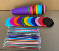Gobelets en plastique écologiques personnalisables de 24 oz, couleur unie, avec couvercles et pailles