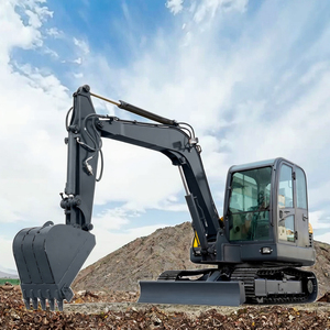 Miniexcavadora de cadenas de alta eficiencia de 6 toneladas KN75C |   Ahorro de Energía del 40% |   Motor <span class=keywords><strong>Yanmar</strong></span> |   Motor de engranajes PLC |   Bomba de Caja de Cambios - Product Image 1