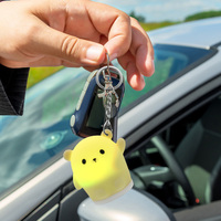 Mini lampe de poche LED personnalisée porte-clés veilleuse porte-clés petit ours en silicone lampe cadeau