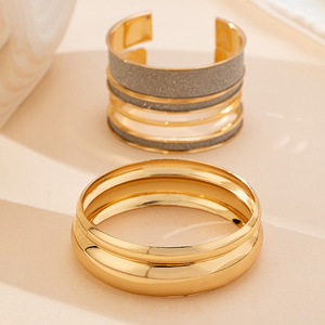 <span class=keywords><strong>2025</strong></span> <span class=keywords><strong>New</strong></span> Arrival Hỗn Hợp Vòng Đeo Tay Mới Bốn Khác Nhau Vòng Đeo Tay Thiết Lập Đơn Giản Trang Sức Thanh Lịch Thiết Lập Lớn 18K Vàng Long Lanh Vòng Đeo Bộ - Product Image 5