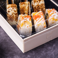 Boîte à sushi en bois biodégradable et recyclable avec couvercle transparent, idéale pour la restauration, les bento, les repas, les gâteaux, les pâtisseries et les plats.