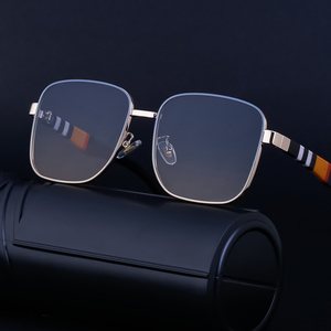 <span class=keywords><strong>Lunettes</strong></span> <span class=keywords><strong>de</strong></span> <span class=keywords><strong>soleil</strong></span> <span class=keywords><strong>tendance</strong></span> Partagas, design personnalisé, logo personnalisé, monture carrée en métal, UV400, pour femmes et hommes - Product Image 3