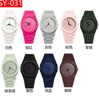 Jam Tangan Quartz Hitam Terlaris 2025 untuk Pria Wanita Gaya Fashion Harian Tali Kaca Penunjuk Jam Fashion
