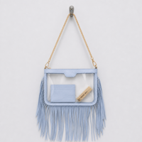 Pochette à franges en PVC transparent bleu poussière avec chaîne, sac à main de luxe élégant et chic pour femme, personnalisable OEM