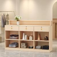 Bureau d'accueil carré moderne en panneaux de particules de bois massif avec éclairage LED, durable, résistant aux taches, taille personnalisable, Jiangxi, pour bureau et hôtel