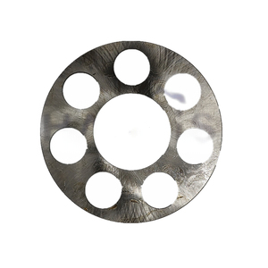 อะไหล่เครื่องจักรก่อสร้างสำหรับรถขุด PC50 S/M RETAINER PLATE 1KG สำหรับ PC40-7 กวางตุ้ง ไม่มีการรับประกัน - Product Image 4