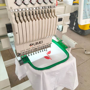 Machine à broder industrielle à <span class=keywords><strong>t</strong></span>ête unique à aiguilles multiples à grande vitesse 1200 tr/min, machine à broder informatisée pour casquettes et <span class=keywords><strong>t</strong></span>-shirts - Product Image 4