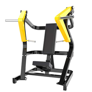 Entraînement de force en position assise pour la musculature pectorale, les trapèzes et les <span class=keywords><strong>triceps</strong></span>. - Product Image 1