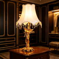 Lampe de table en laiton doré de style baroque, lampe de table décorative européenne antique pour la maison, la villa, l'hôtel, commande en gros personnalisée