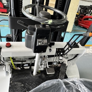Chariot élévateur électrique à fourche 4x4 mini CE de 3 tonnes, chariot élévateur hydraulique Elektrikli Forklift Carretilla Warehouse Elevadora Seat Parts - Product Image 3
